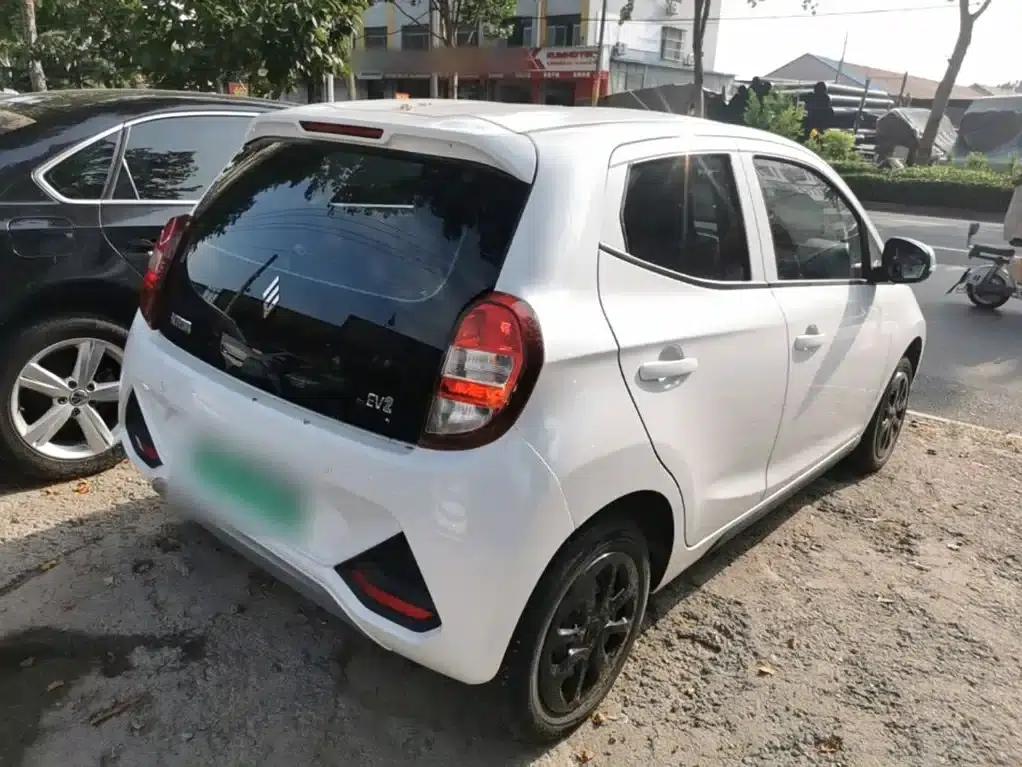 Yizhi EV2 2023 Auspicious Edition 201km Comfort Model — миниатюра 7