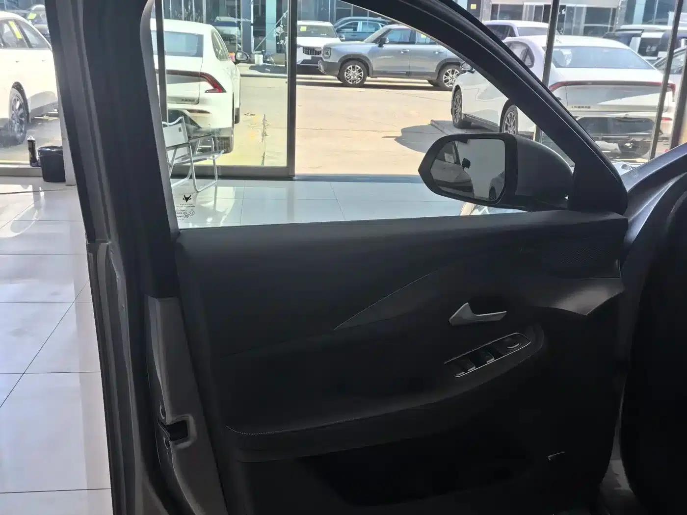 Jihu Alphard S6 2025 Model 735MAX 160kW — миниатюра 4