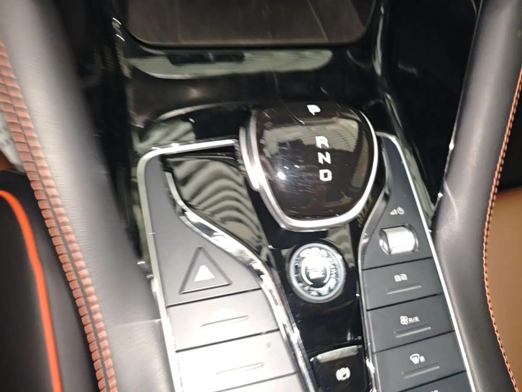 BYD Song PLUS 2020 1.5T Automatic Prestige Version — миниатюра 16