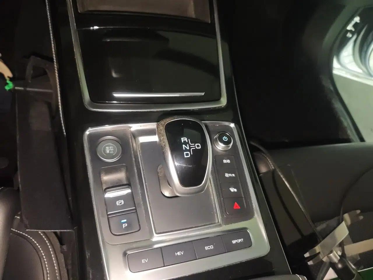 BYD Qin Pro New Energy 2019 DM Super Edition 1.5TI Automatic Smart Connect X-Trail Model China V Standard — миниатюра 14
