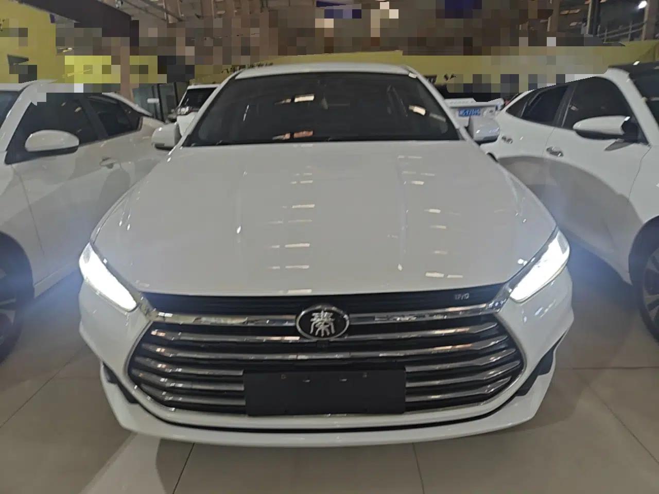 BYD Qin Pro 2019 Super Edition 1.5TI Automatic Smart Connect FENGSHANG Model China V Standard — миниатюра 2