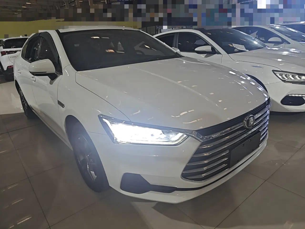 BYD Qin Pro 2019 Super Edition 1.5TI Automatic Smart Connect FENGSHANG Model China V Standard — миниатюра 3