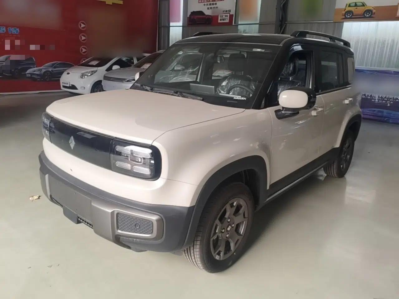 Baojun Spark EUV 2025 Flagship Edition 5 Seats — миниатюра 1