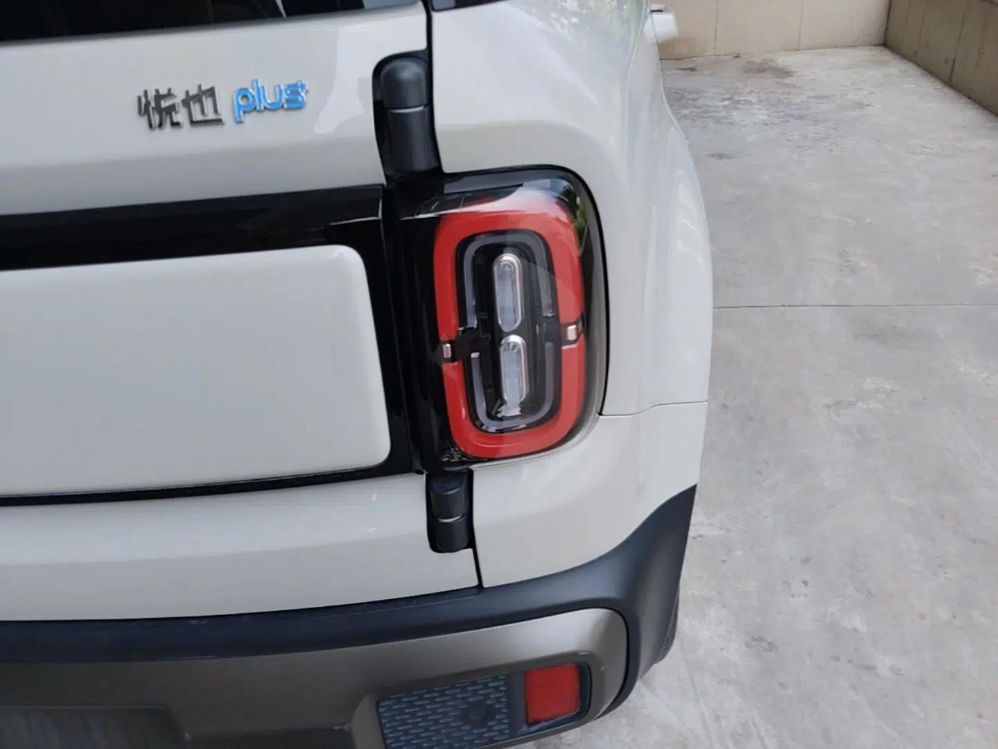 Baojun Spark EUV 2026 301km Flagship Edition — миниатюра 9