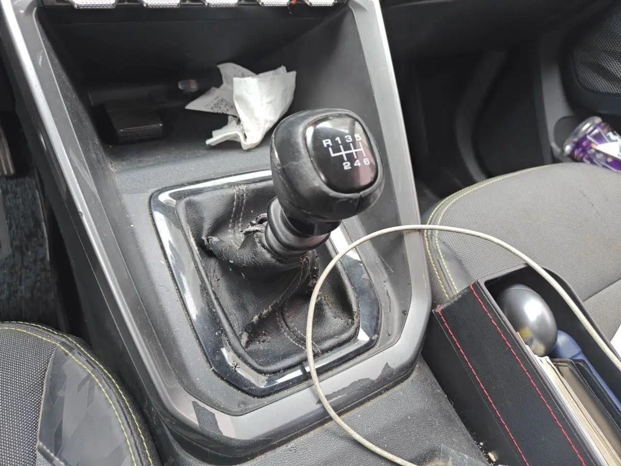Baojun RS-3 2020 1.5L Manual Smart Elite Edition — миниатюра 14