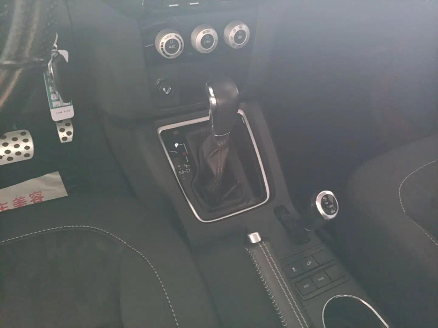 BAIC Off-Road F40 2019 2.3T Automatic Cube Edition — миниатюра 16