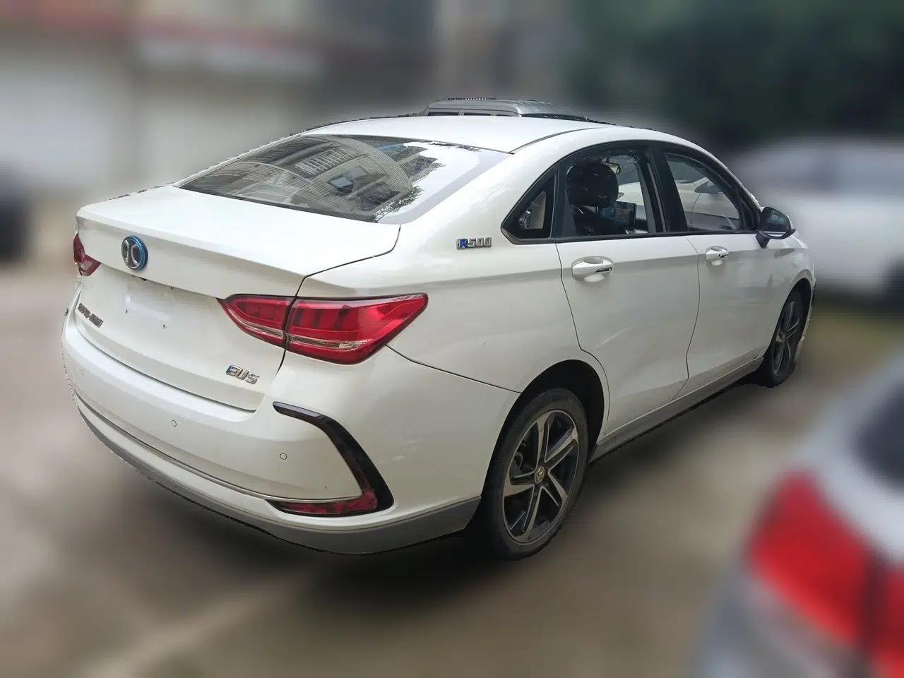 BAIC Beijing EU5 2018 R500 Smart Wind Edition — миниатюра 6