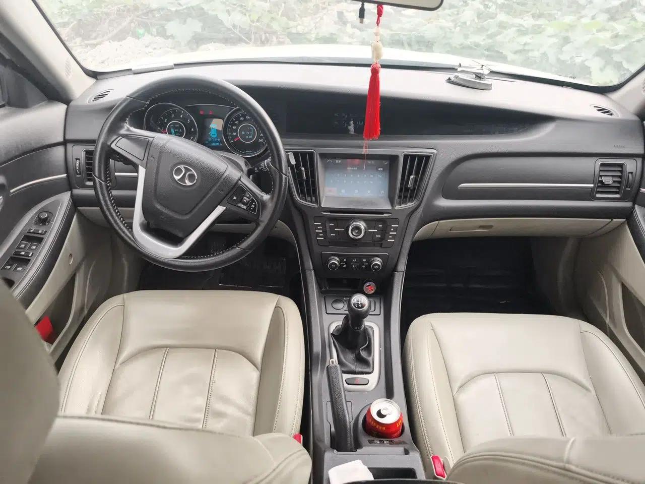 BAIC Senova D50 2014 1.5L manual comfort version — миниатюра 9