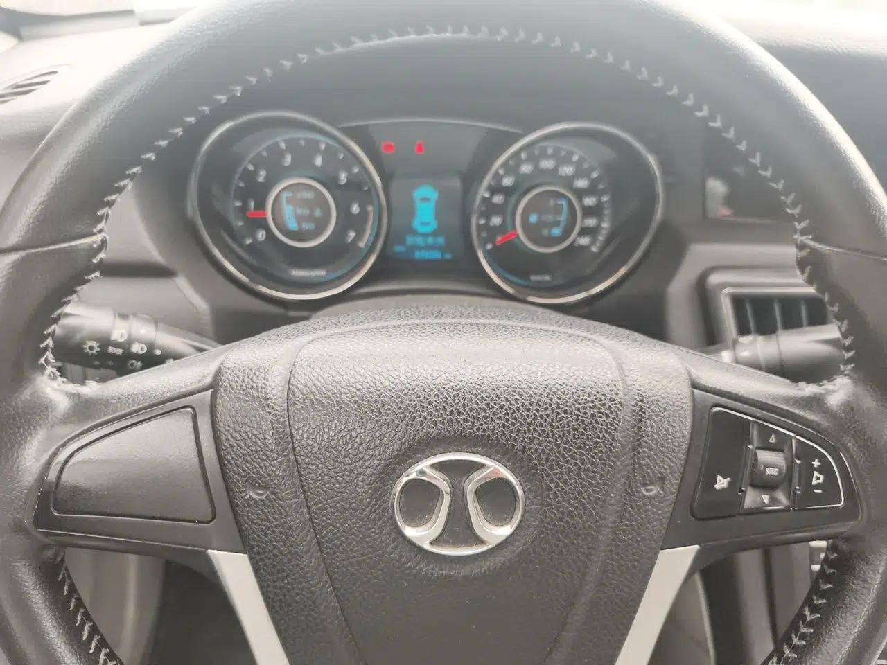 BAIC Senova D50 2014 1.5L manual comfort version — миниатюра 10