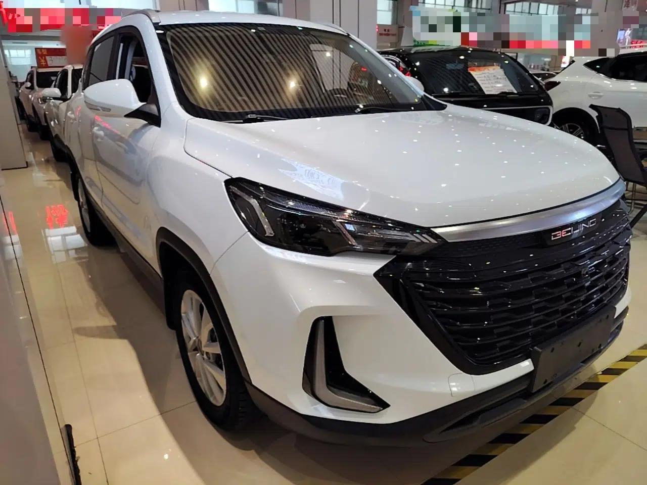 BAIC Beijing X3 2021 1.5T Manual Glory Edition — миниатюра 3