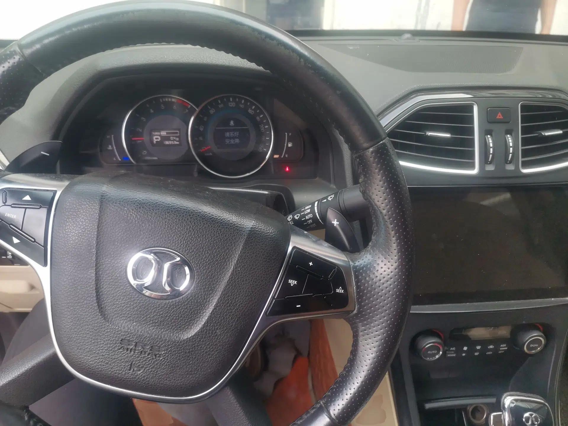 BAIC Senova D70 2013 1.8T Government Edition — миниатюра 9