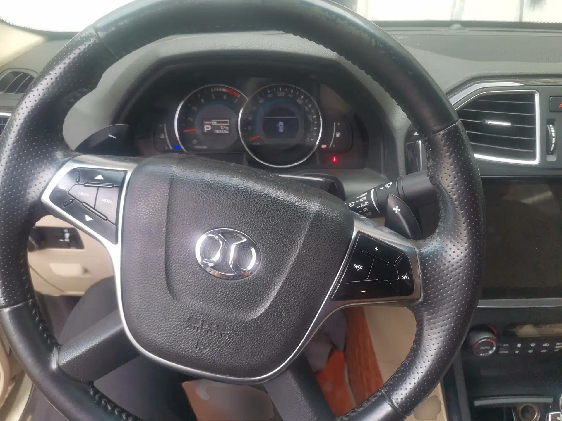 BAIC Senova D70 2013 1.8T Government Edition — миниатюра 10