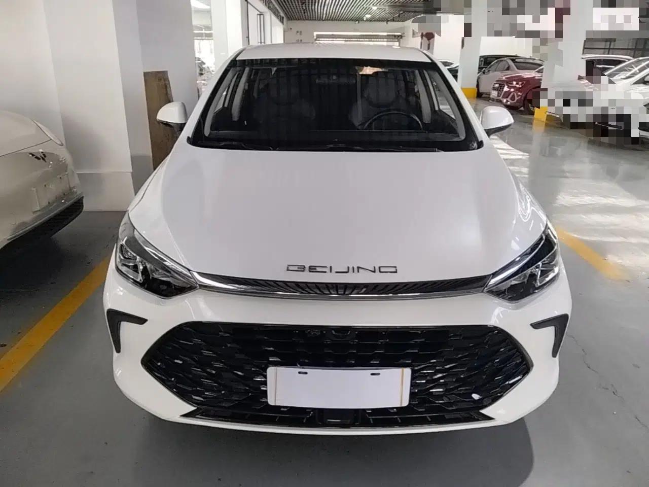 BAIC Beijing U5 PLUS 2021 1.5L CVT Luxury Edition — миниатюра 2