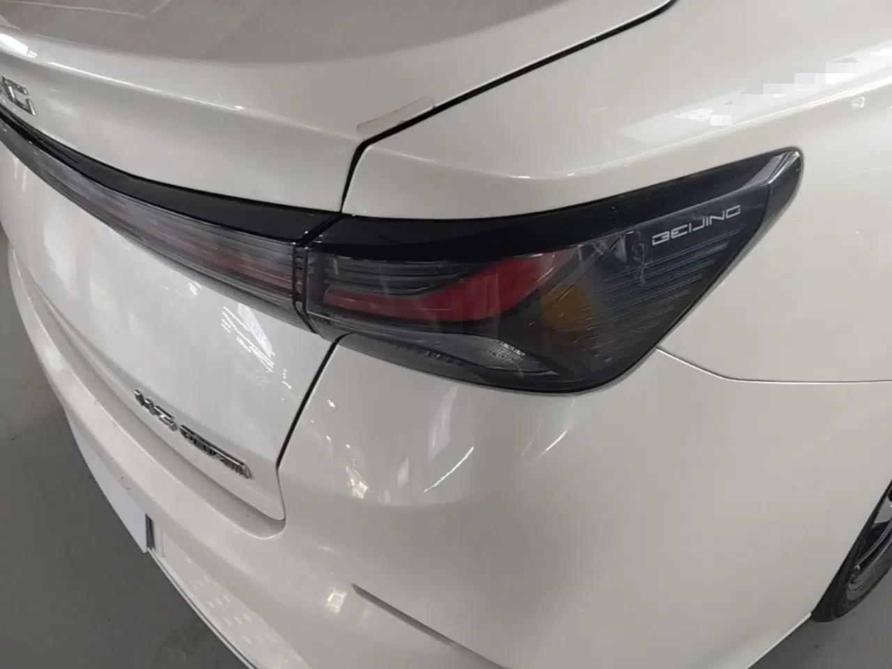 BAIC Beijing U5 PLUS 2021 1.5L CVT Luxury Edition — миниатюра 9