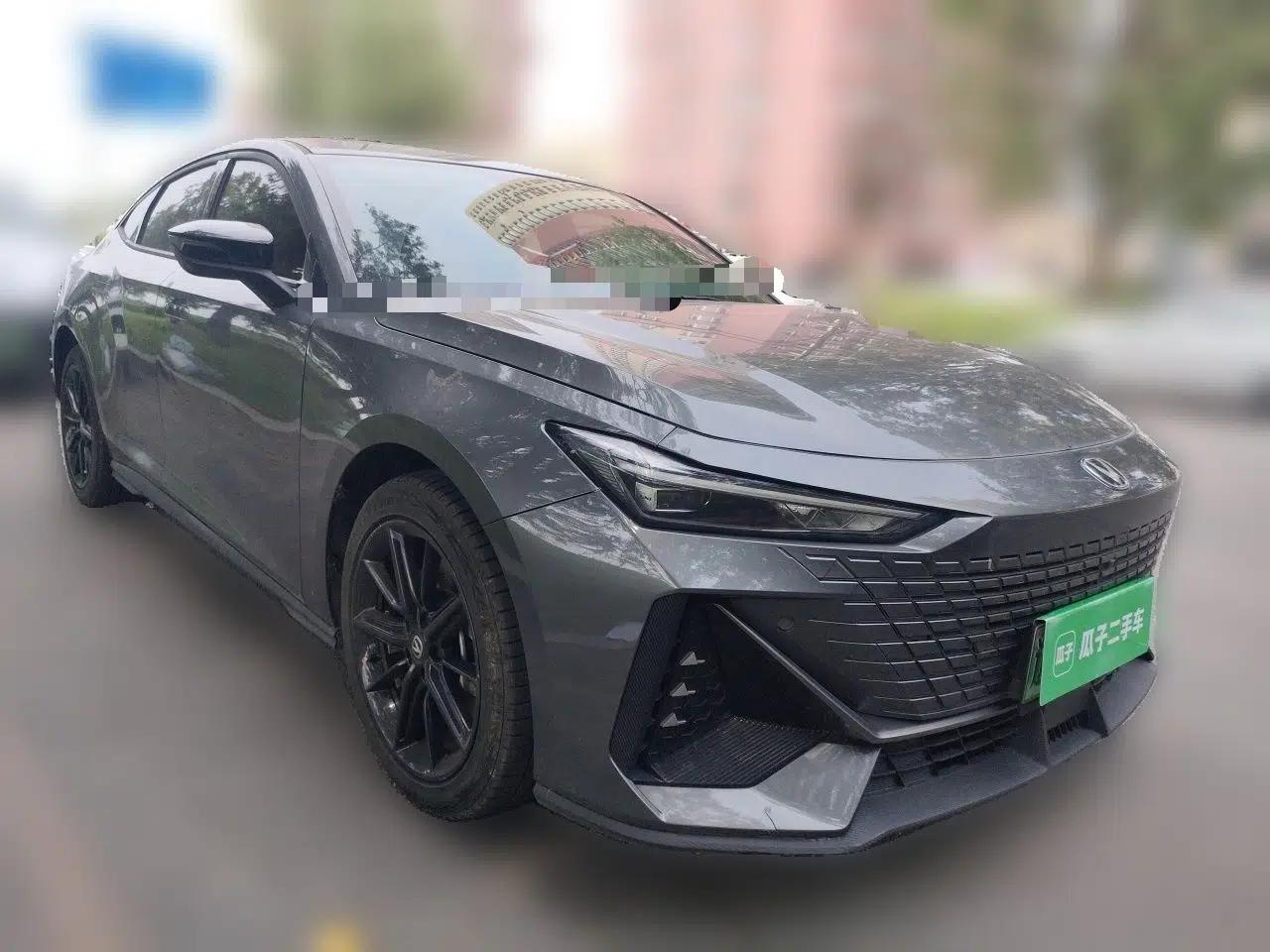 CHANGAN UNI-V iDD 2023 ZhiDian iDD 1.5T 113km Smart & Fun Version — миниатюра 3