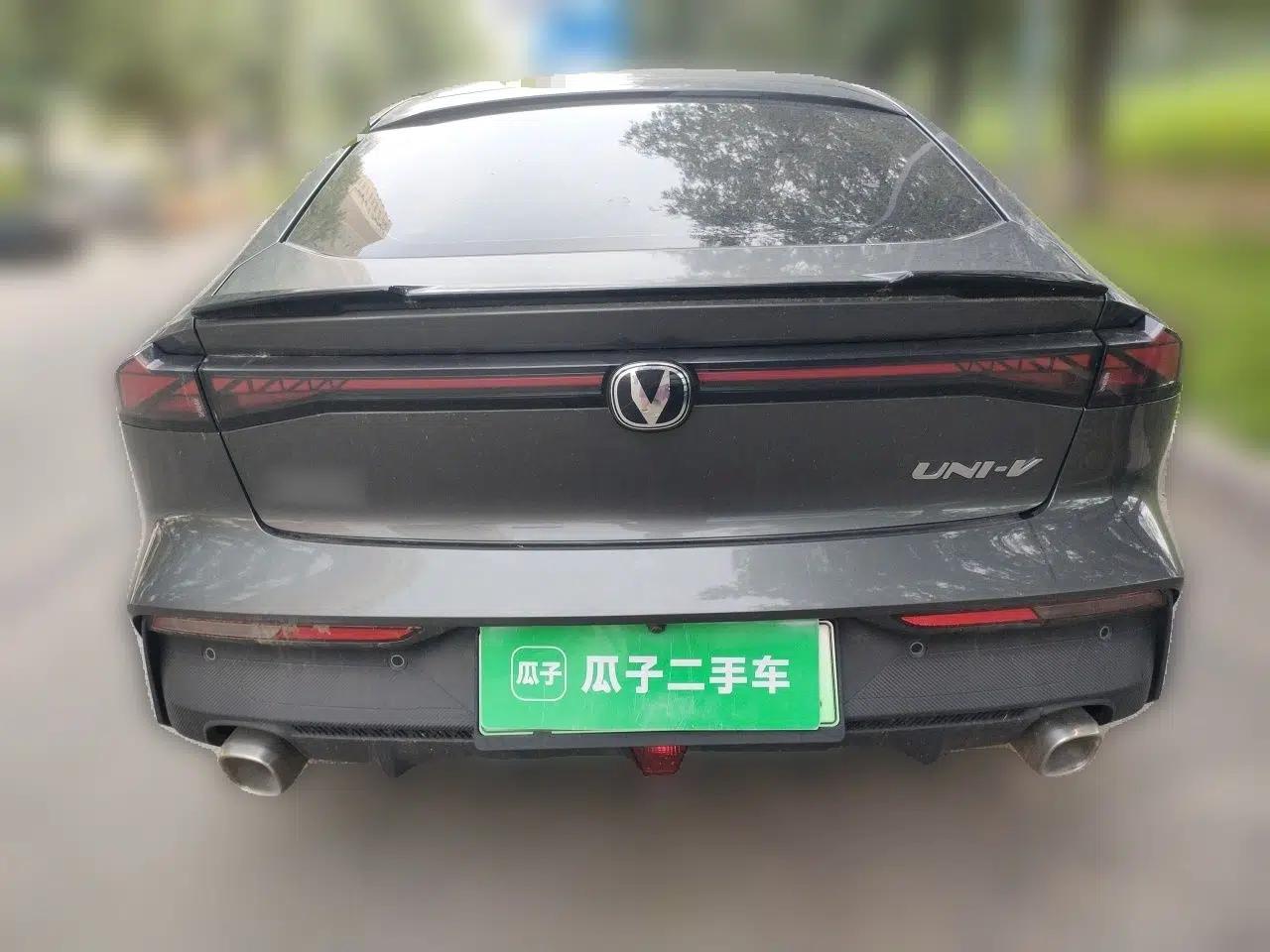CHANGAN UNI-V iDD 2023 ZhiDian iDD 1.5T 113km Smart & Fun Version — миниатюра 5