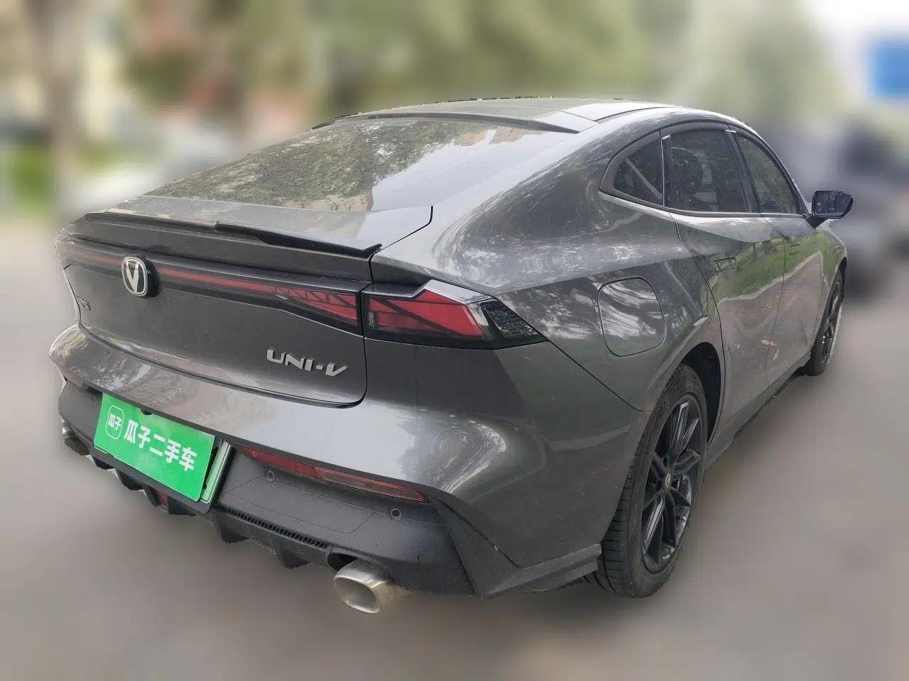 CHANGAN UNI-V iDD 2023 ZhiDian iDD 1.5T 113km Smart & Fun Version — миниатюра 6