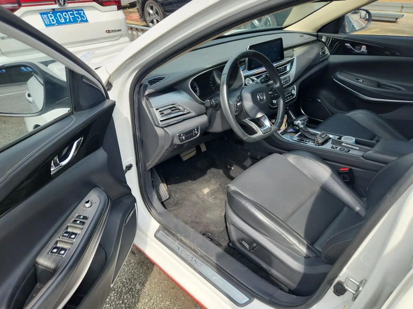 CHANGAN Ruicheng CC 2021 Blue Whale Edition 1.5T DCT Luxury Model — миниатюра 16