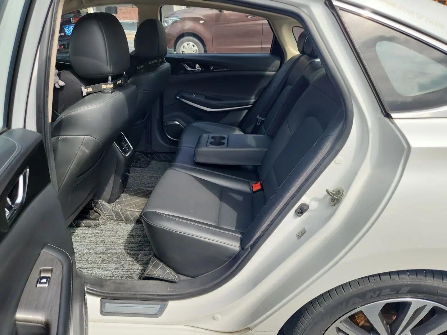 CHANGAN Ruicheng CC 2021 Blue Whale Edition 1.5T DCT Luxury Model — миниатюра 17