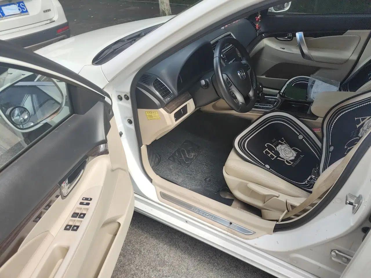 CHANGAN Raeton 2014 1.8T Automatic Elite Anniversary Edition China IV Standard — миниатюра 16