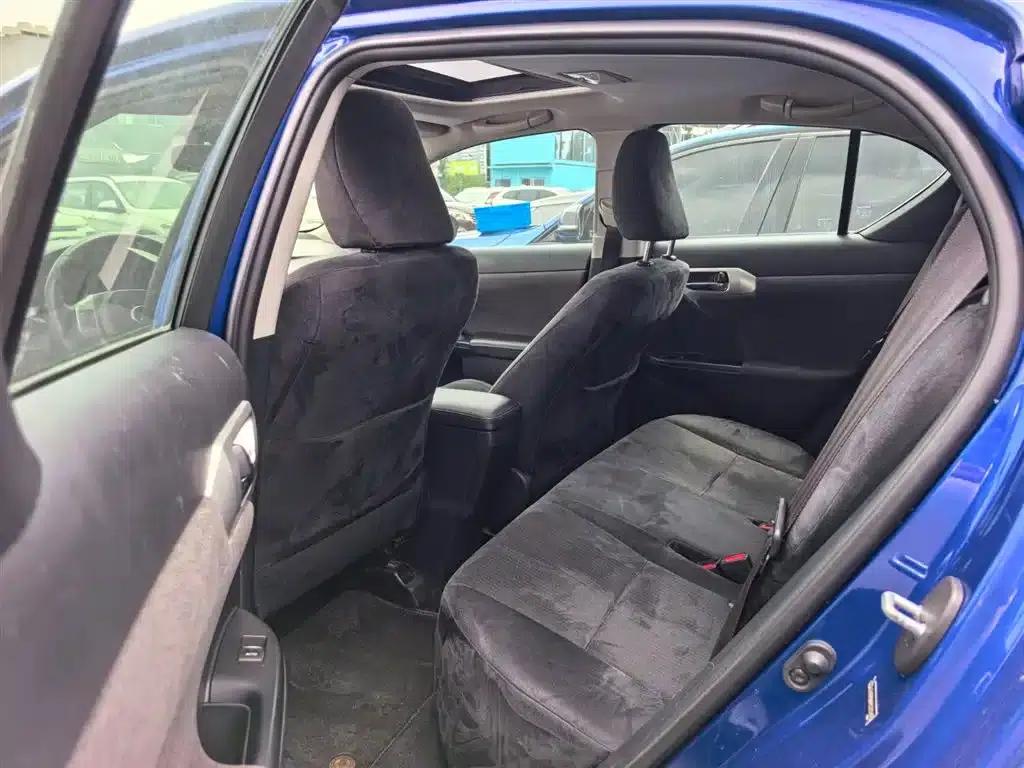 Lexus CT 2012 CT200h Elite Edition — миниатюра 8