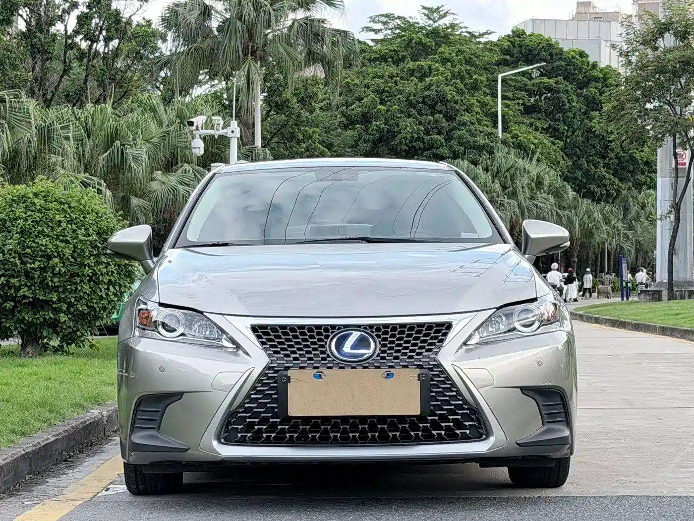 Lexus CT 2017 CT200h Elite Edition, Single Color, China V Emission Standard — миниатюра 2
