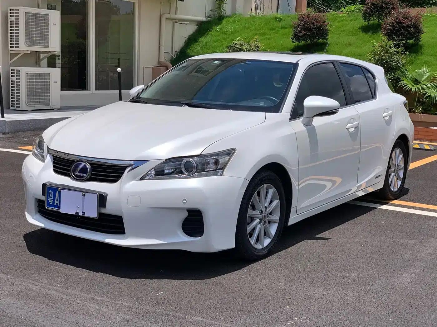 Lexus CT 2012 CT200h Elite Edition — миниатюра 1