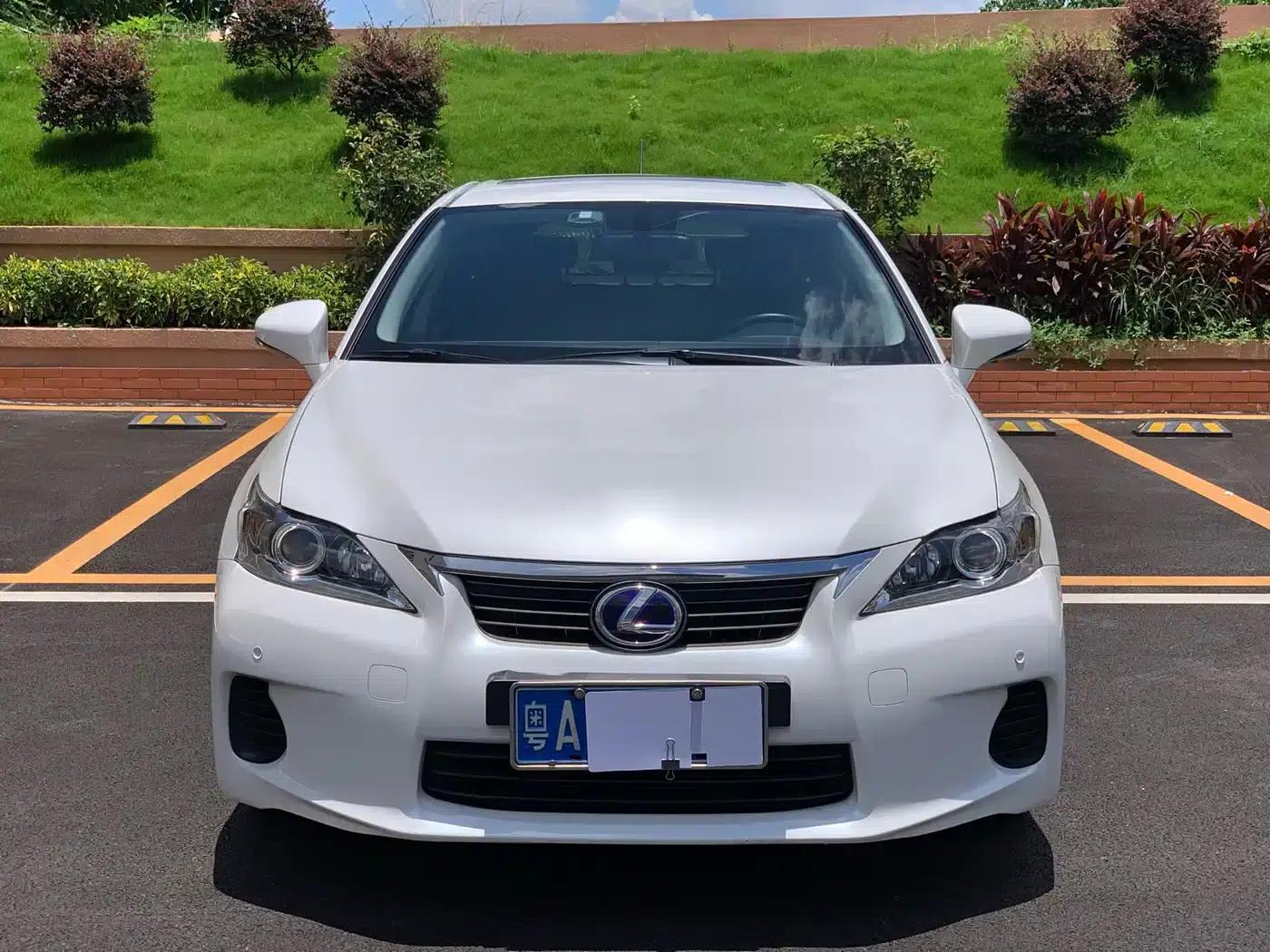 Lexus CT 2012 CT200h Elite Edition — миниатюра 2