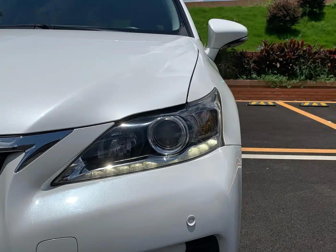 Lexus CT 2012 CT200h Elite Edition — миниатюра 12