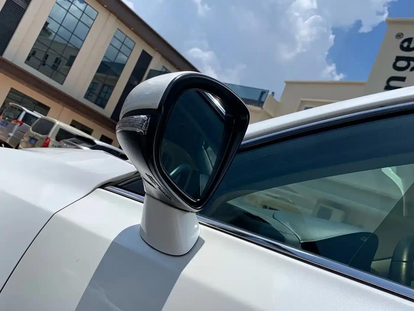 Lexus CT 2012 CT200h Elite Edition — миниатюра 10