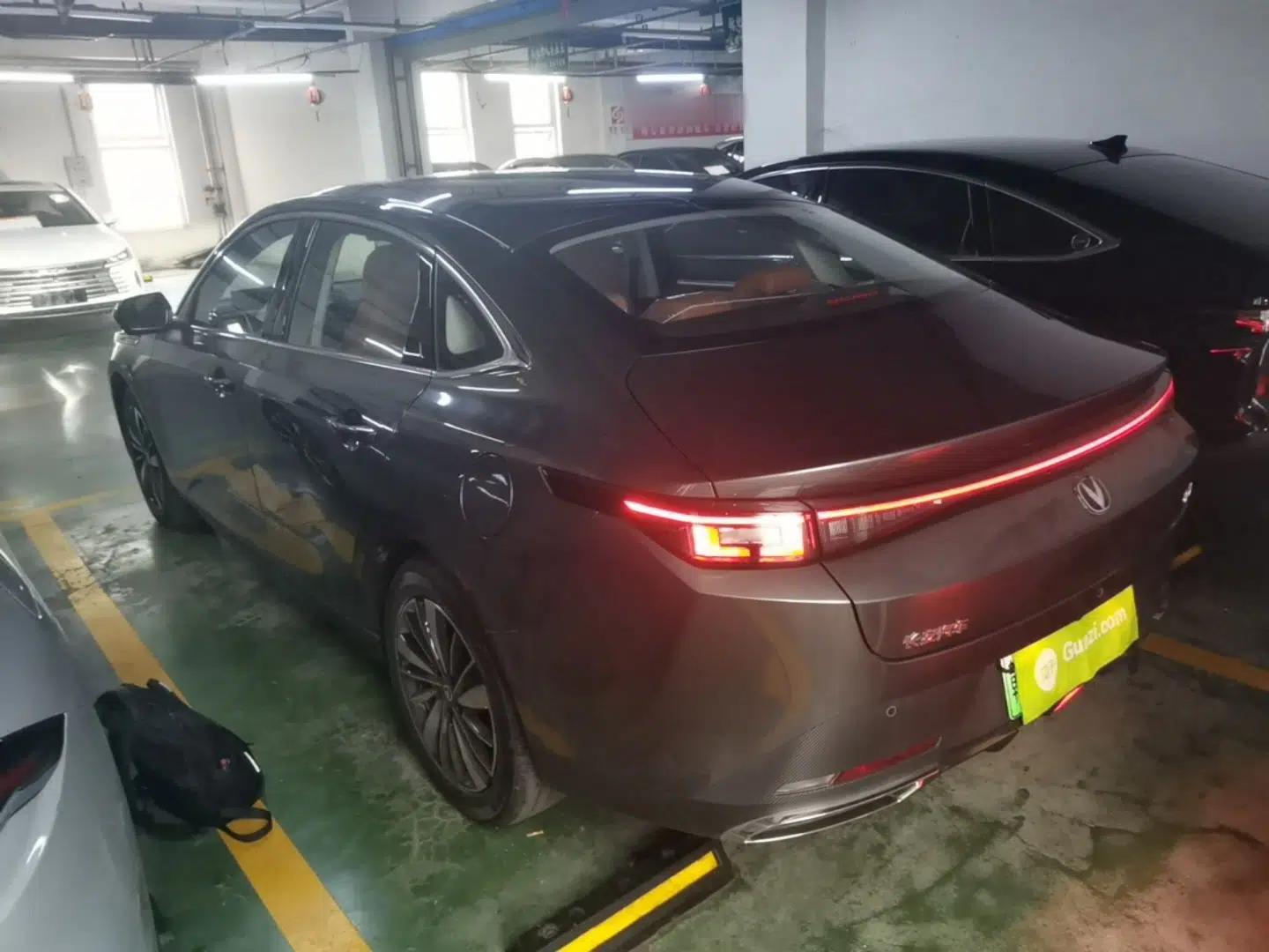 CHANGAN Eado PHEV 2025 Smart New Blue Whale 145KM Battleship Edition — миниатюра 4