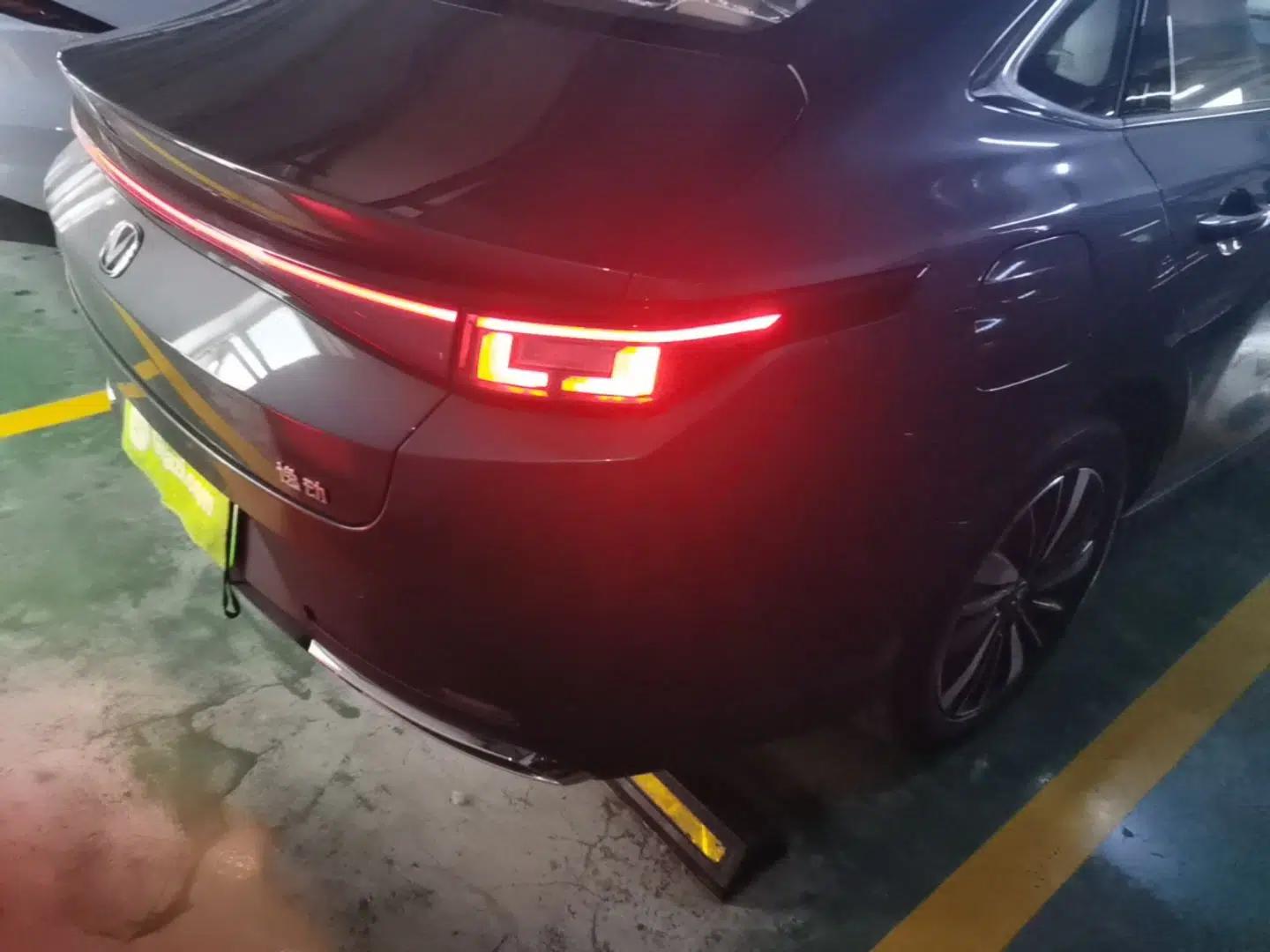 CHANGAN Eado PHEV 2025 Smart New Blue Whale 145KM Battleship Edition — миниатюра 9