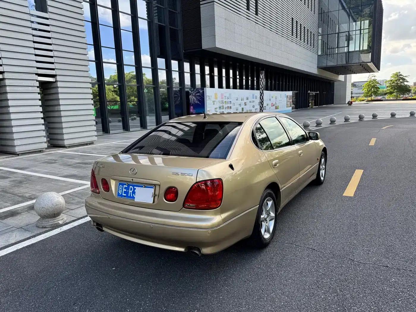 Lexus GS 2003 300 — миниатюра 7