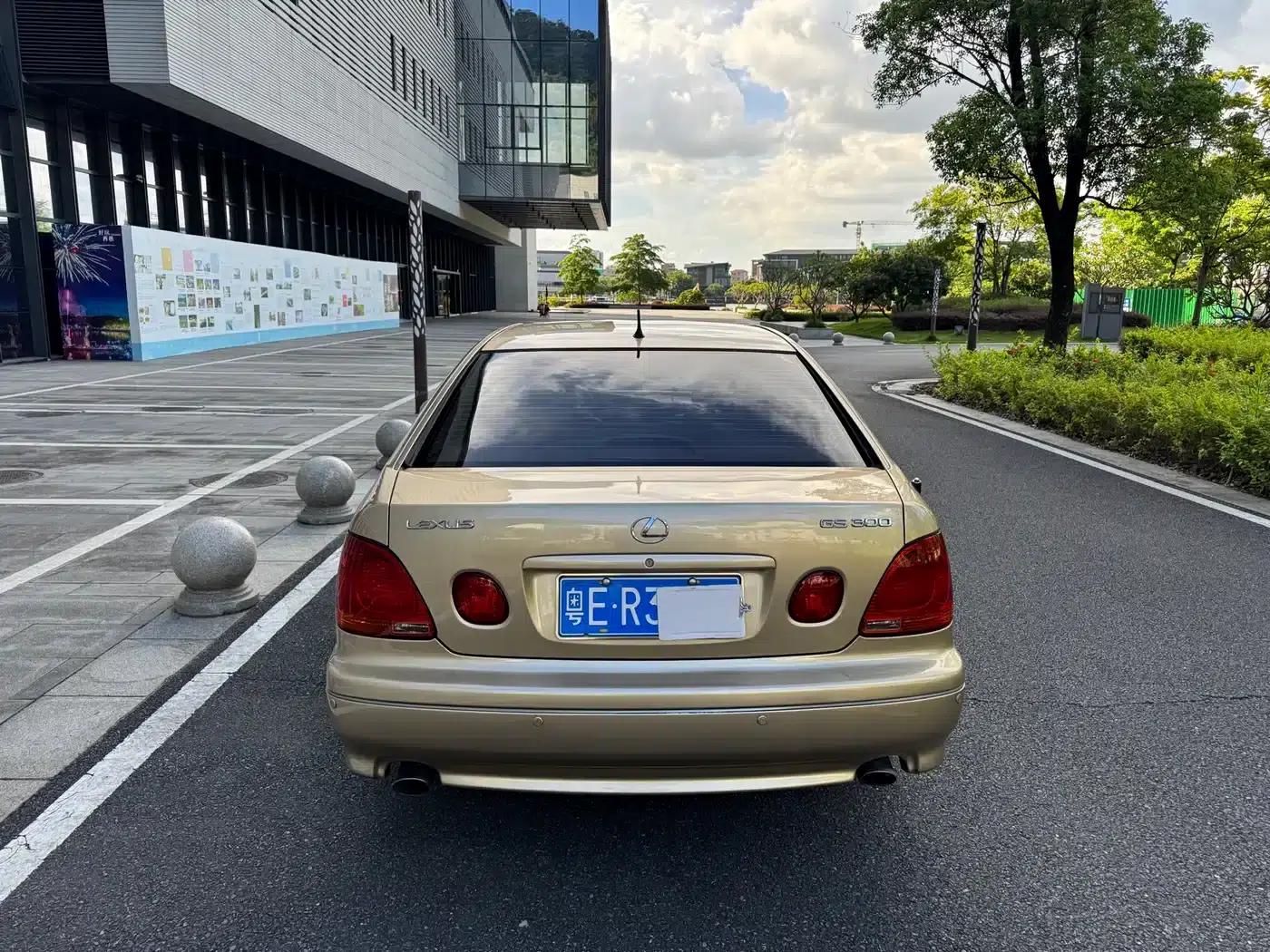 Lexus GS 2003 300 — миниатюра 8