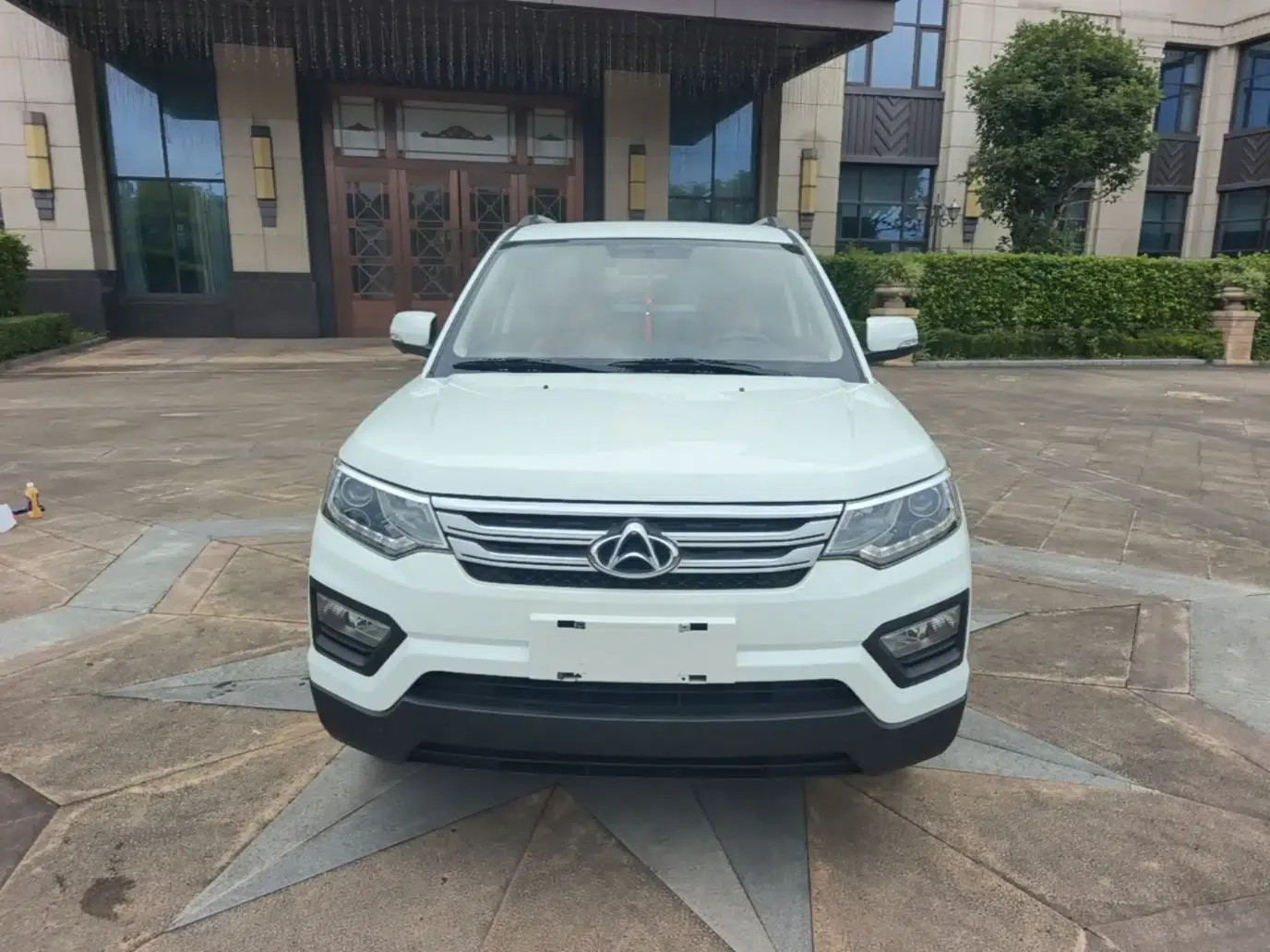CHANGAN OSHAN CX70 2016 1.6L Manual Luxury Model — миниатюра 2
