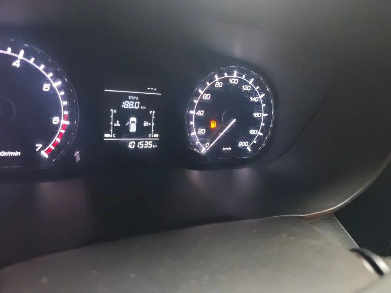 CHANGAN OSHAN X70A 2018 1.5L Manual Standard Edition — миниатюра 12