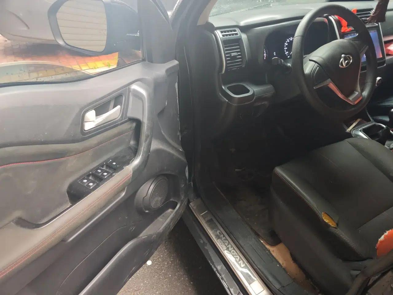 CHANGAN OSHAN X70A 2018 1.5L Manual Standard Edition — миниатюра 16