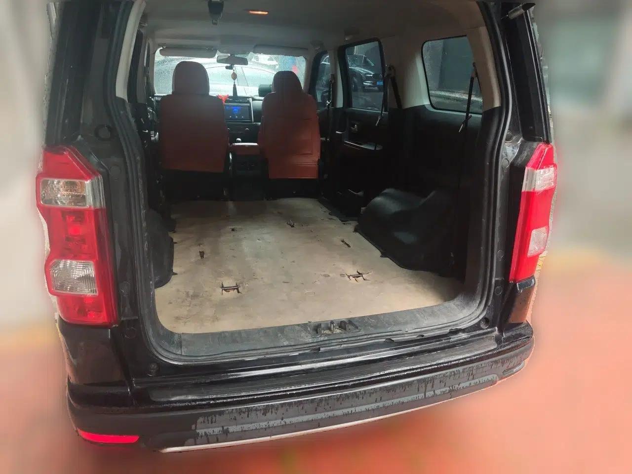 CHANGAN OSHAN X70A 2018 1.5L Manual Standard Edition — миниатюра 19