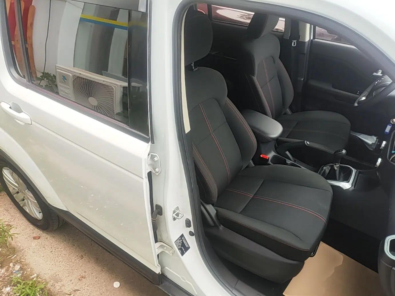 CHANGAN OSHAN X70A 2018 1.5L Manual Comfort Model — миниатюра 19