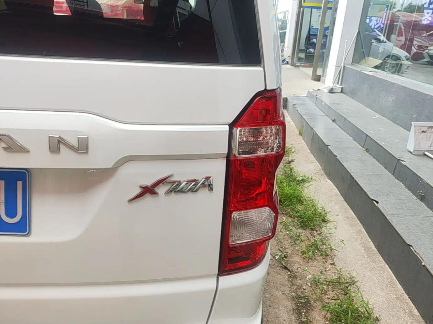 CHANGAN OSHAN X70A 2018 1.5L Manual Comfort Model — миниатюра 9