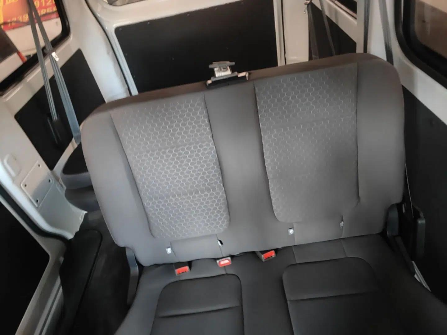CHANGAN KAICHENG Ruixing EM60 2025 Passenger Version Comfort Model 7 Seats 300 km Range Liftback Door — миниатюра 25