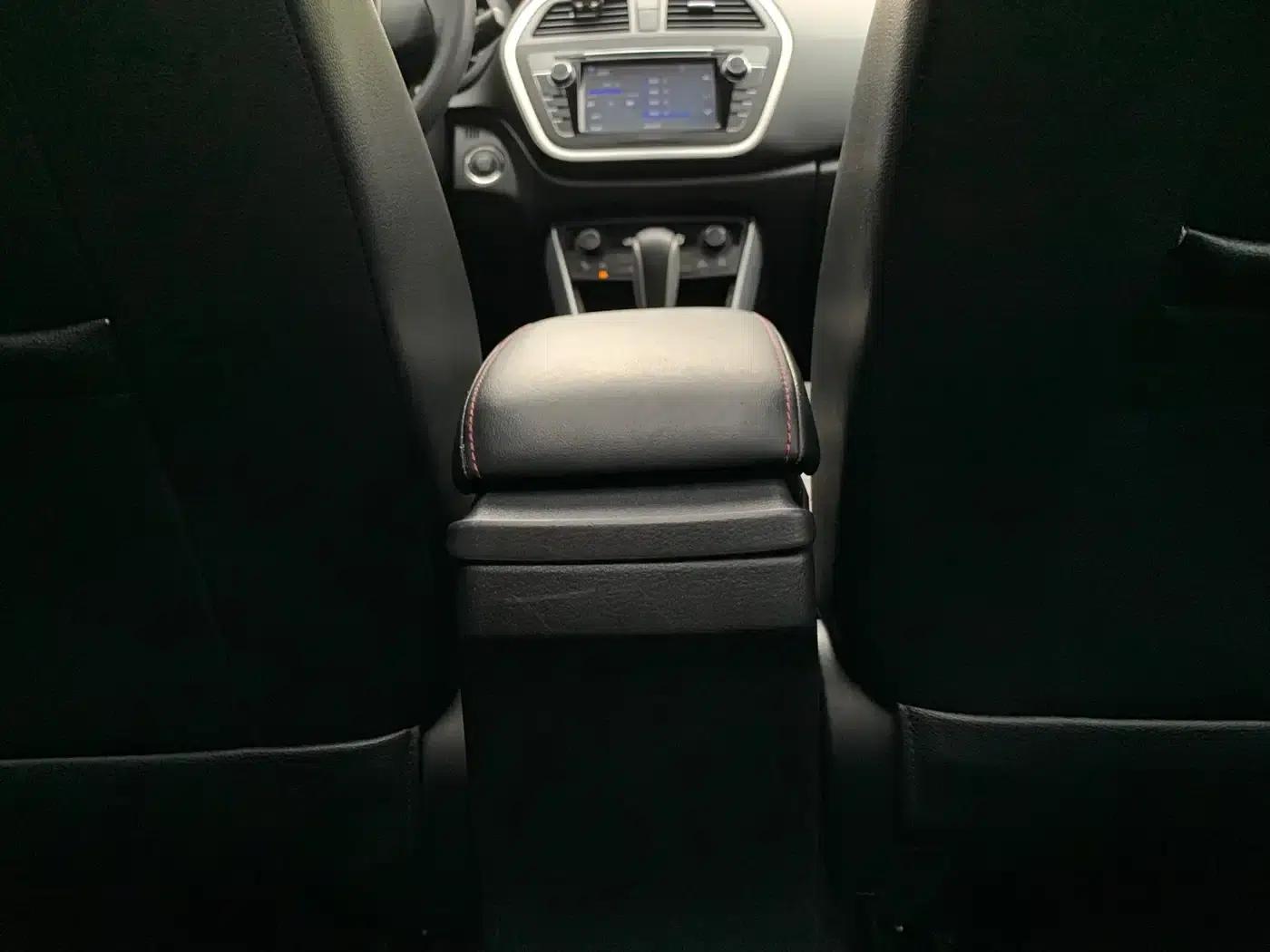 Vitara 2014 1.6L CVT 2WD Elite — миниатюра 16