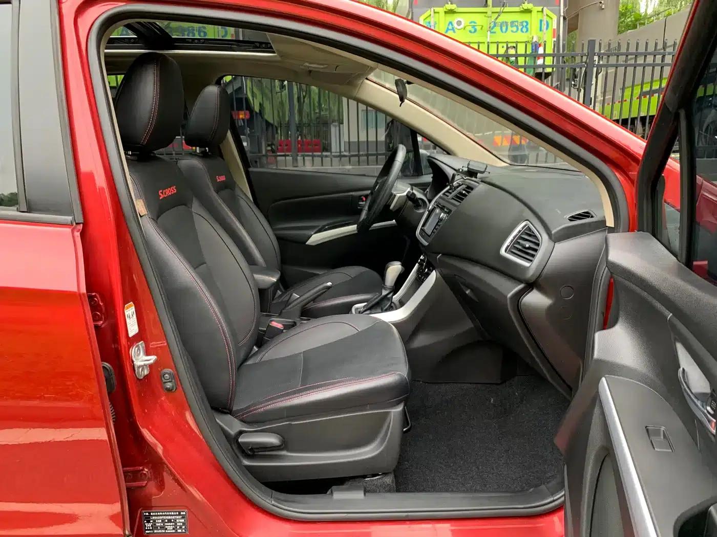 Vitara 2014 1.6L CVT 2WD Elite — миниатюра 10