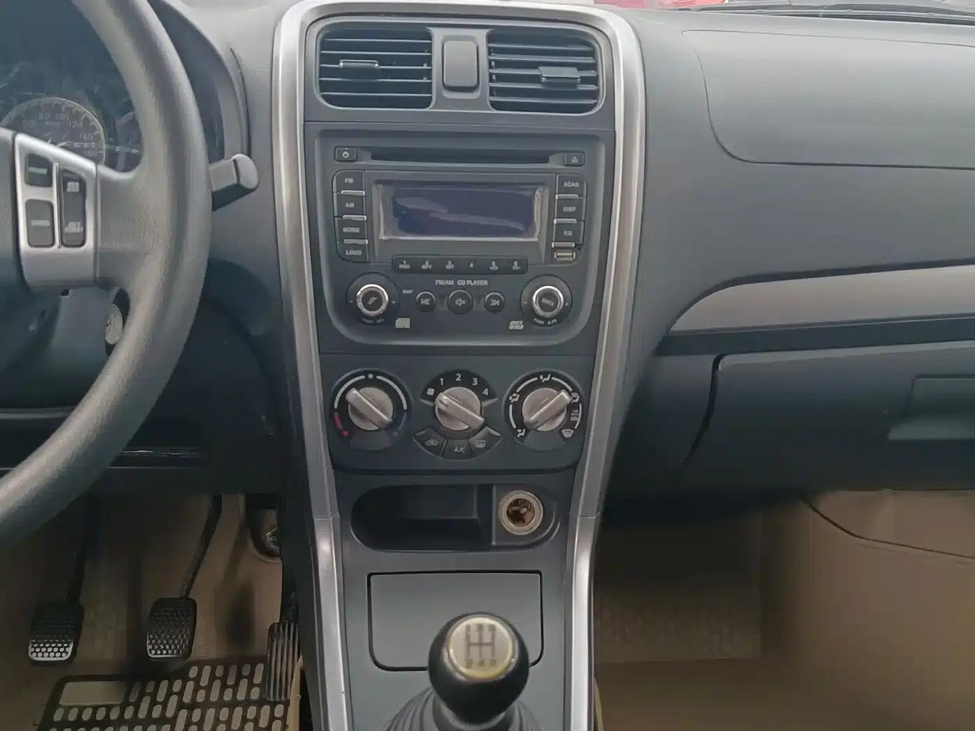 Beidouxing X5 2013 Luxury Edition 1.4L Standard Model — миниатюра 13