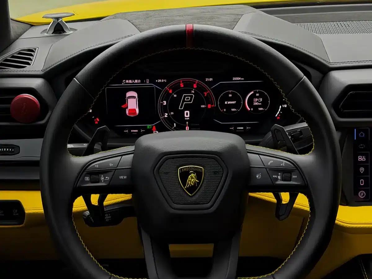 2025 Urus SE 4.0T Standard Edition — миниатюра 7
