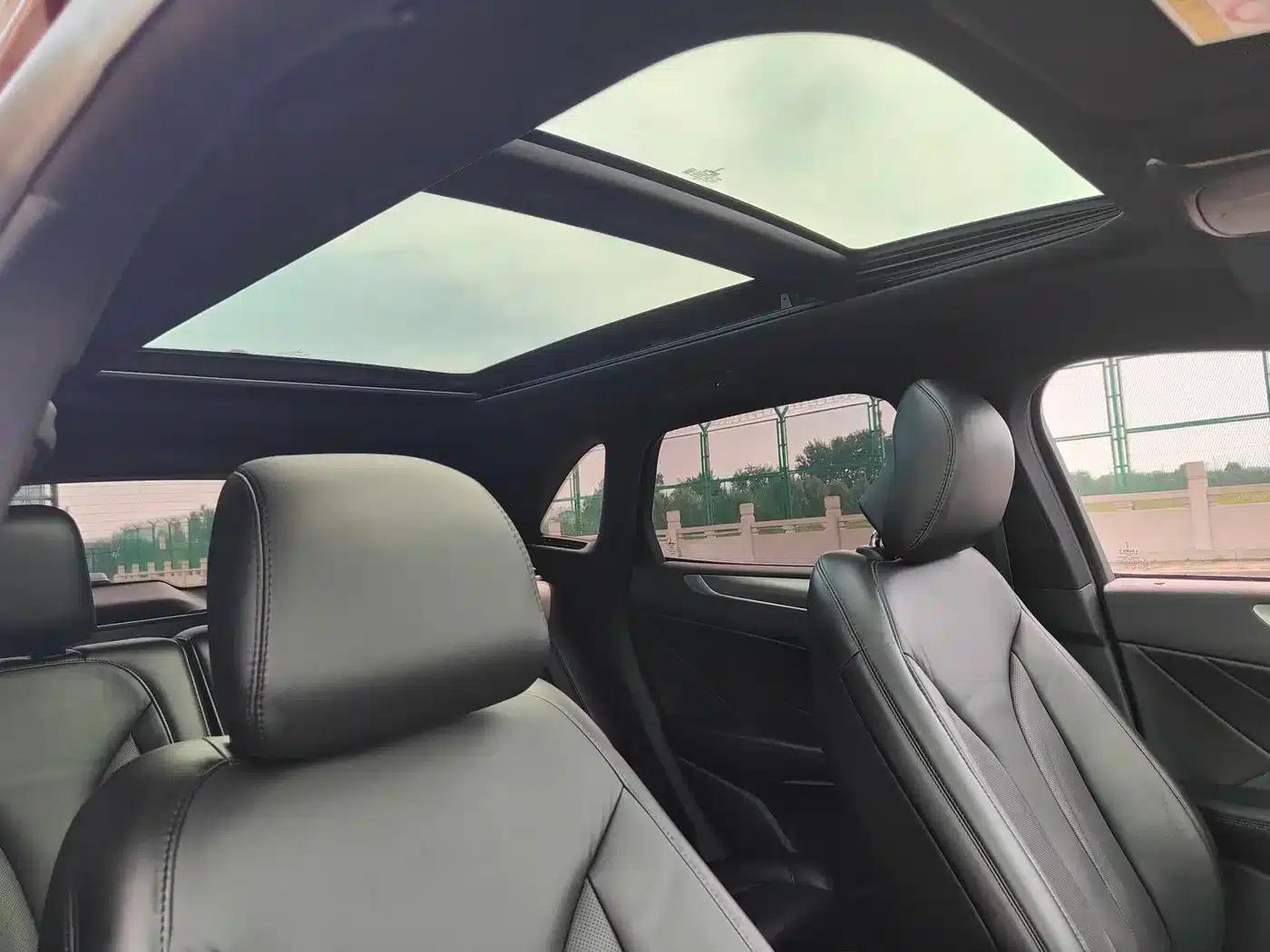 Lincoln MKC 2019 2.0T Two-Wheel Drive Premium Edition (China V Emission Standard) — миниатюра 15