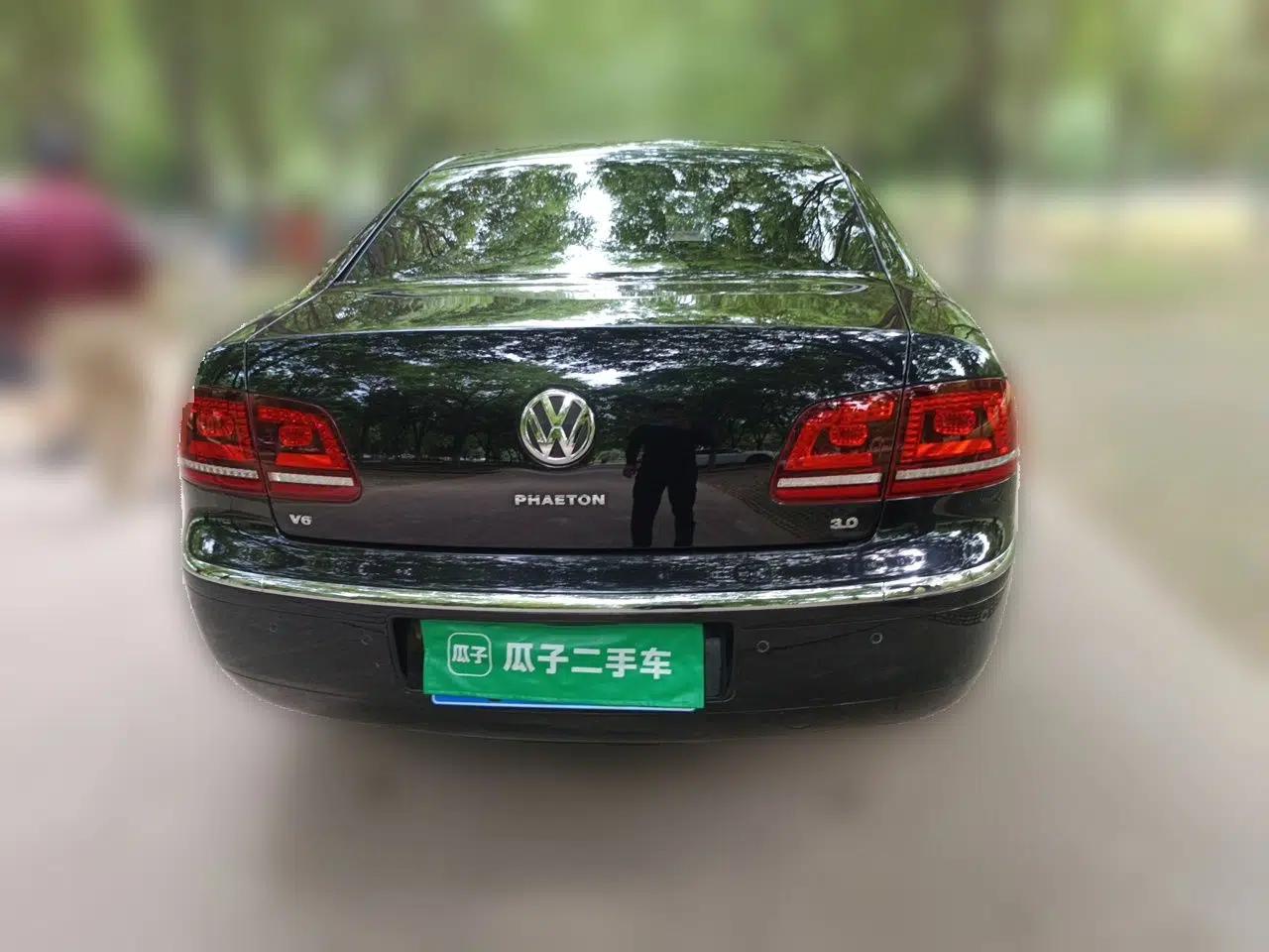 Volkswagen Phaeton 2014 3.0L Business Model — миниатюра 5