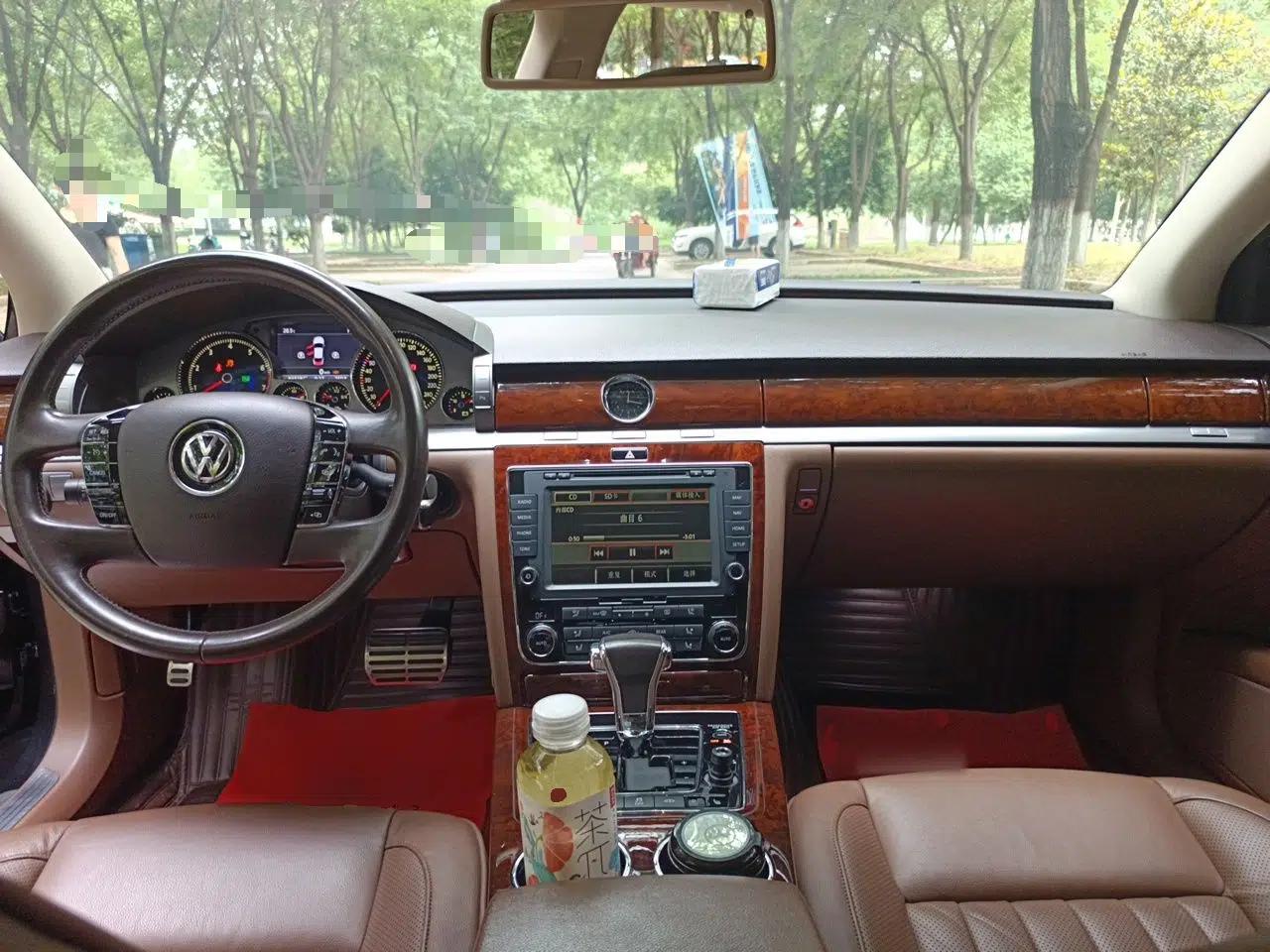 Volkswagen Phaeton 2014 3.0L Business Model — миниатюра 9