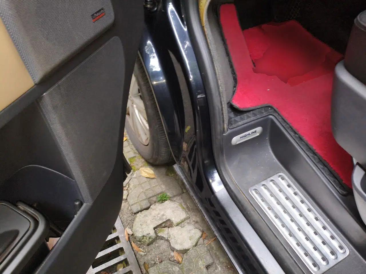 Volkswagen Multivan Volkswagen Caddy 2.0T, four-wheel drive, six seats, automatic transmission, with sunroof — миниатюра 16