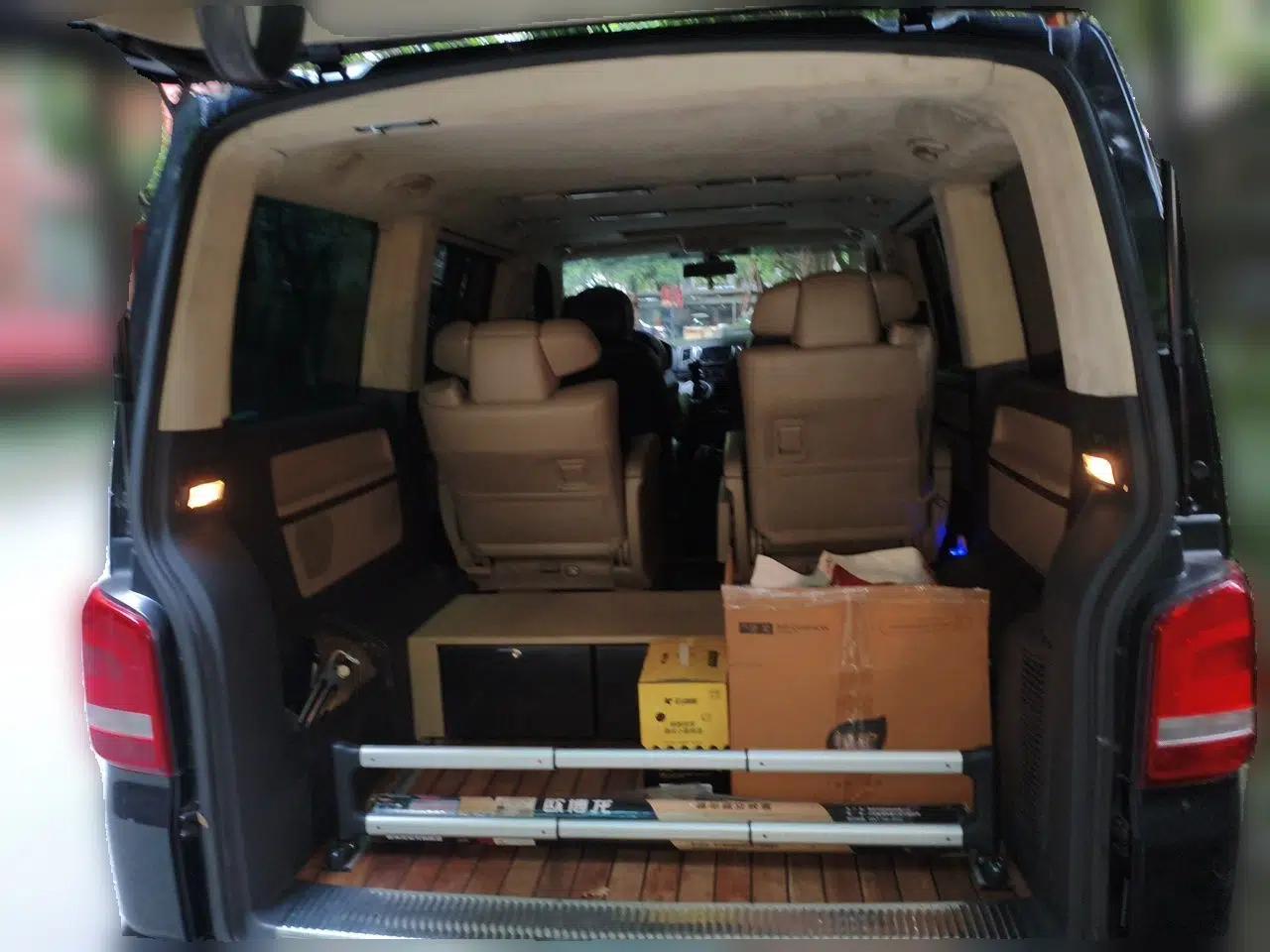 Volkswagen Multivan Volkswagen Caddy 2.0T, four-wheel drive, six seats, automatic transmission, with sunroof — миниатюра 19